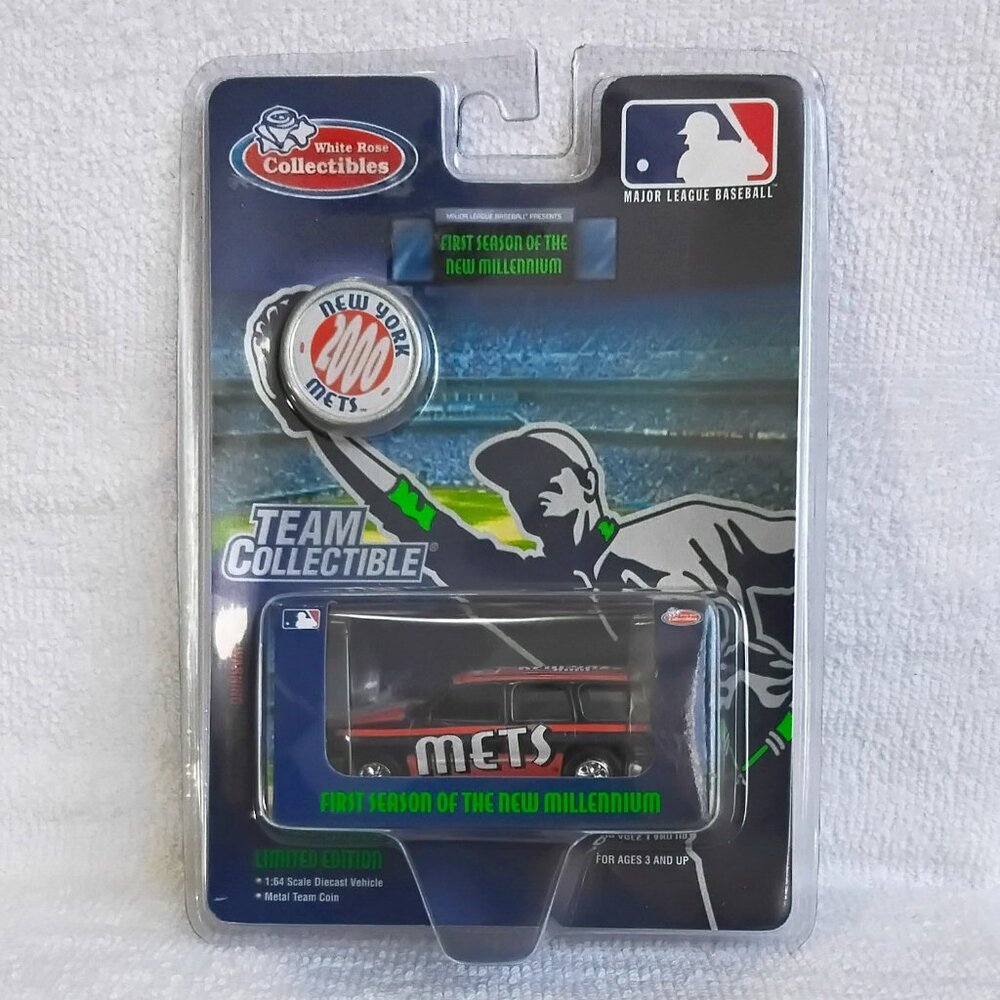 Sealed 2000 MLB First Season of the Millenium NY Mets Team Vehicle & Coin!!